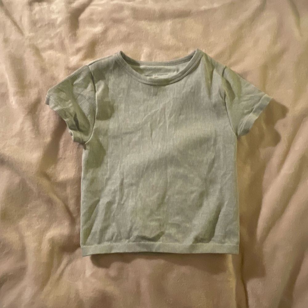 grey crop top, size small, stretchy